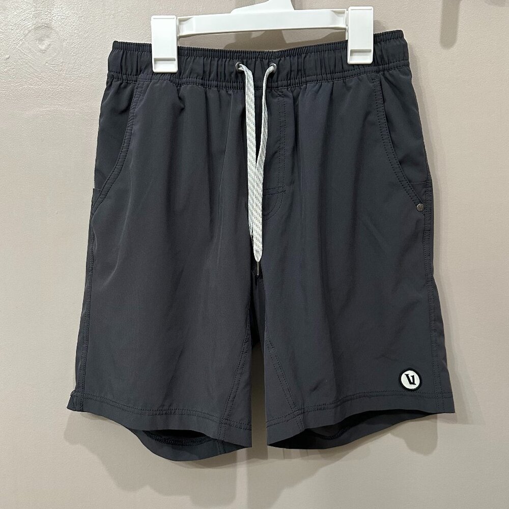 Vuori Kore Short Charcoal Size S 7" Inseam